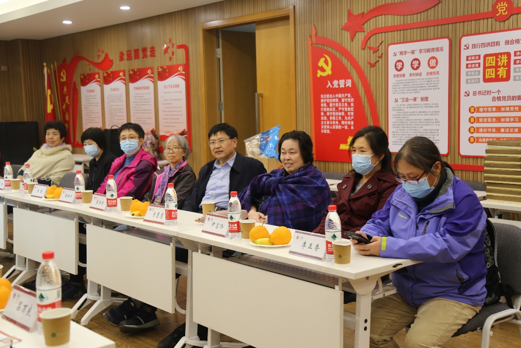 b21aa3ee07184075a94d895432b39f9d.jpg b21aa3ee07184075a94d895432b39f9d.jpg