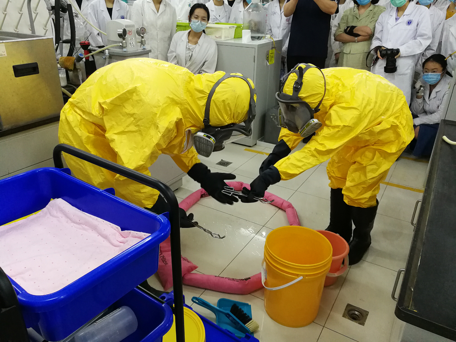 7e2f408e077f4f21aeb76f52549e4208.jpg 7e2f408e077f4f21aeb76f52549e4208.jpg