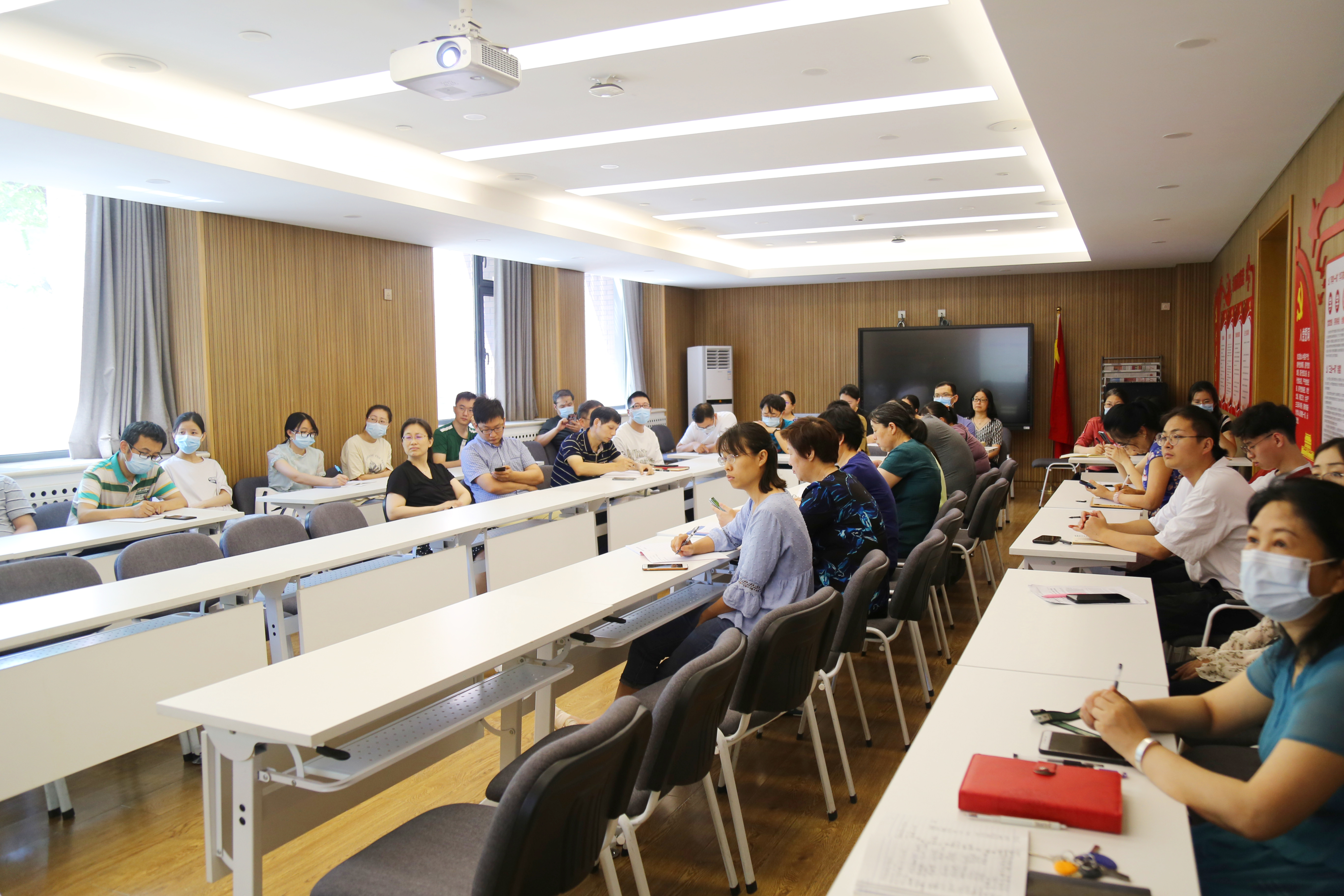 aada21c9319b45d5b65a645f6f902c6f.jpg aada21c9319b45d5b65a645f6f902c6f.jpg