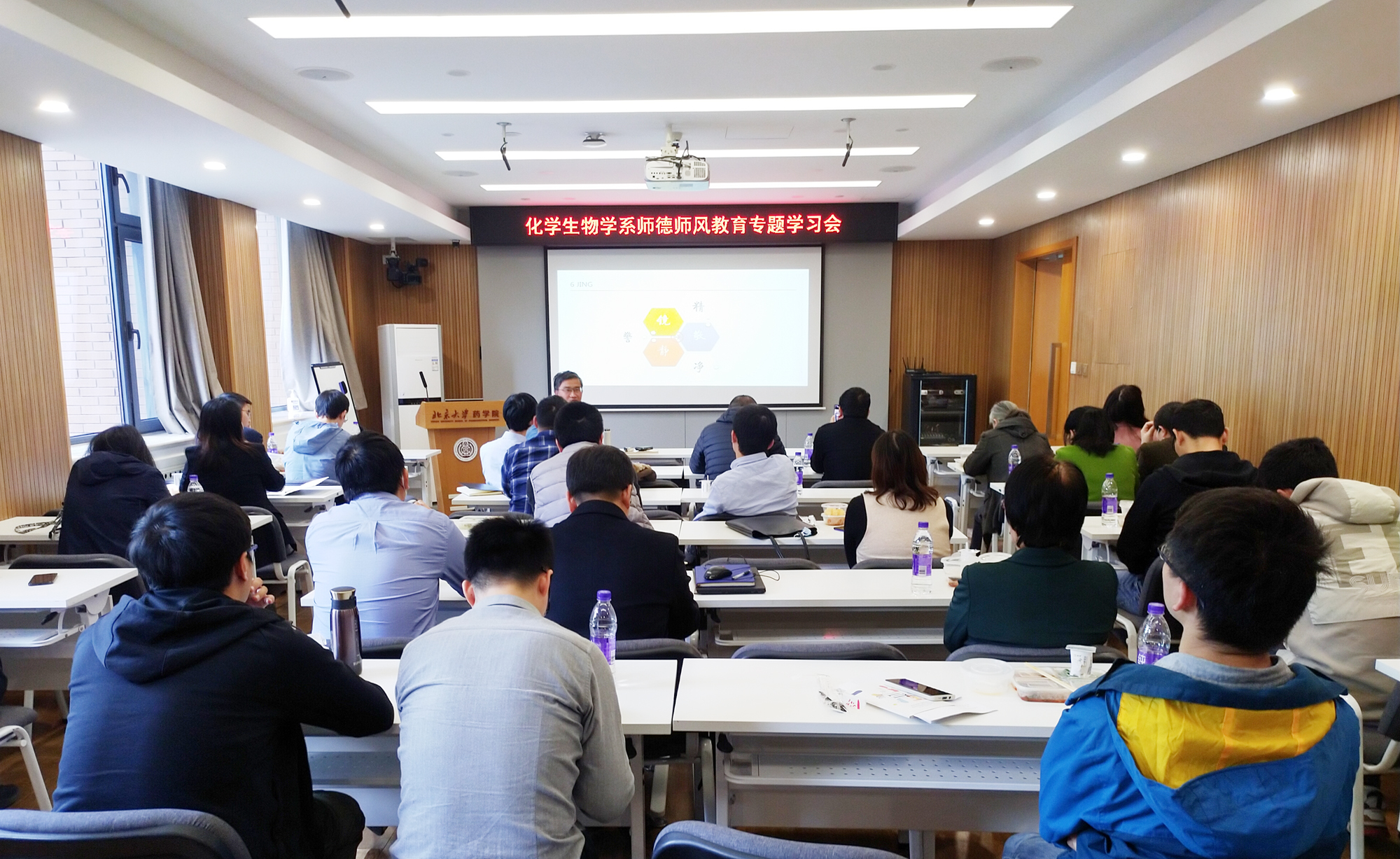 7f8fe52c7f434c37983dce1caf8a54aa.jpg 7f8fe52c7f434c37983dce1caf8a54aa.jpg