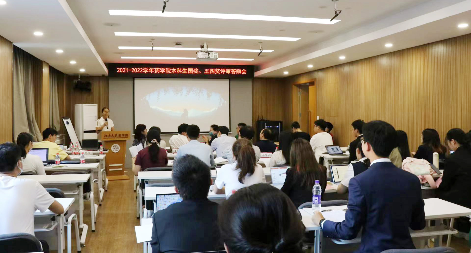 42bb1e88808e460c829db951c68a739c.jpg 42bb1e88808e460c829db951c68a739c.jpg