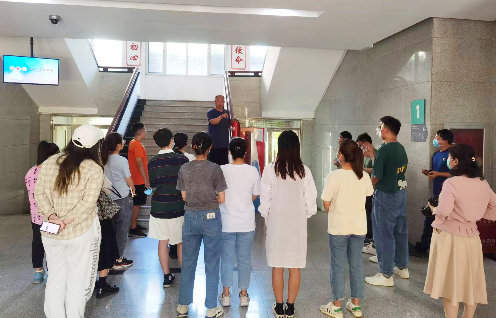 716b4800ffec4f7a865670c299806d4d.jpg 716b4800ffec4f7a865670c299806d4d.jpg