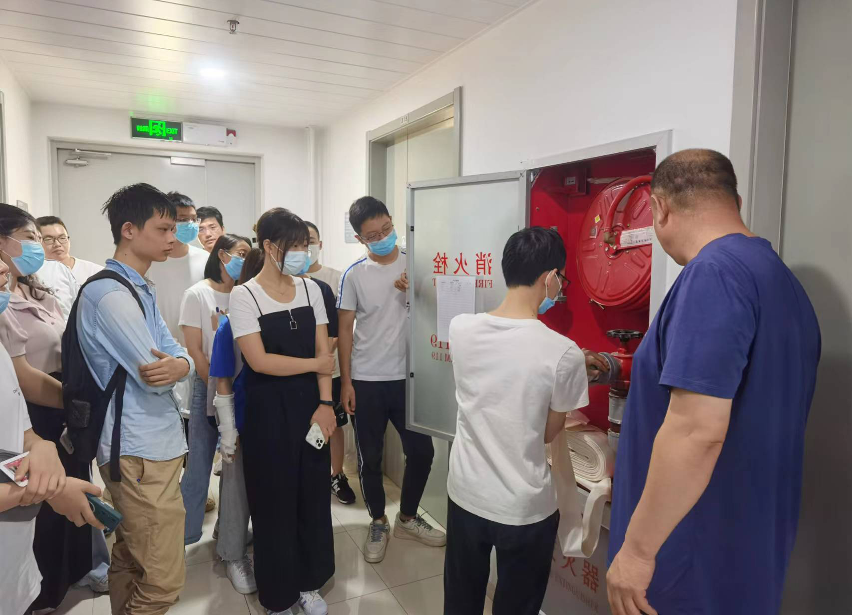 da3fcfbbaf8e42c280c97285b51b81e7.jpg da3fcfbbaf8e42c280c97285b51b81e7.jpg