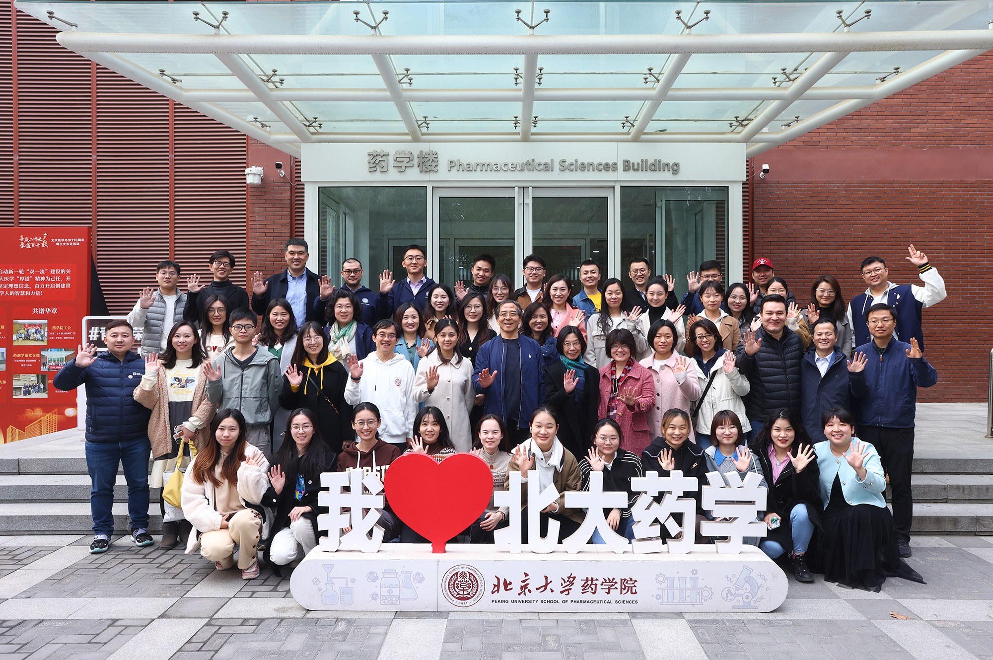 ef6cd07bddc24476a19c6e71e8984281.jpg ef6cd07bddc24476a19c6e71e8984281.jpg