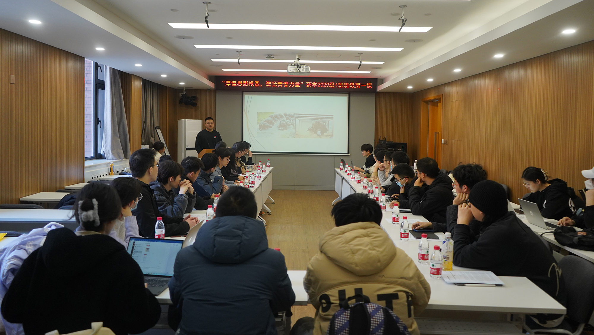 9876ba22da374715a6e9999bffcc2c12.jpg 9876ba22da374715a6e9999bffcc2c12.jpg